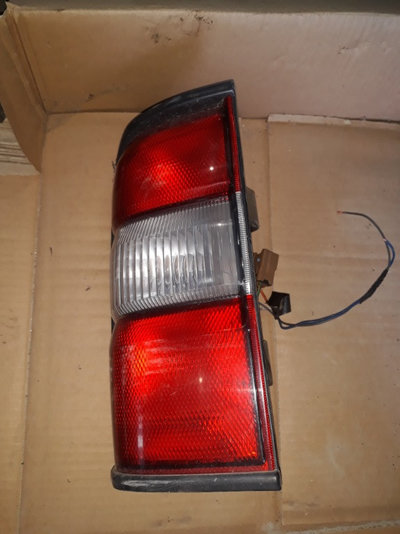 Lampa stop stanga Nissan Patrol 3.0 D 2002