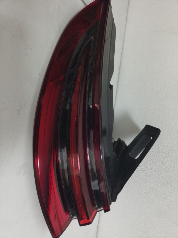Lampa stop stanga spate pe aripa Porsche Panamera (971) 4.0 S 4 Diesel (97add1) an 2017 cod piesa 971945091B