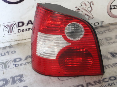 LAMPA STOP STANGA SPATE VOLKSWAGEN POLO 9N AN 2002