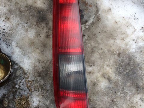 Lampa stop tripla ford focus 2 break combi an 2006