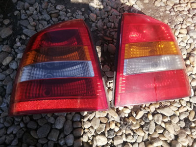 Lampa stop tripla stanga dreapta Opel Astra G hatc