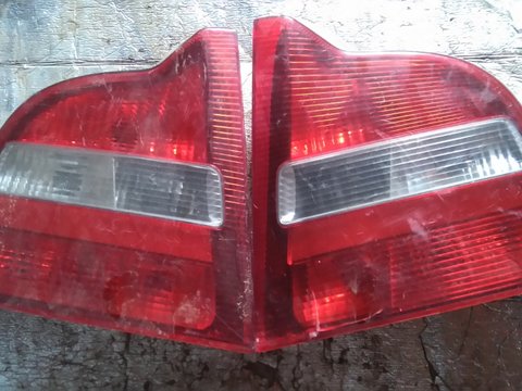 Lampa stop Volvo