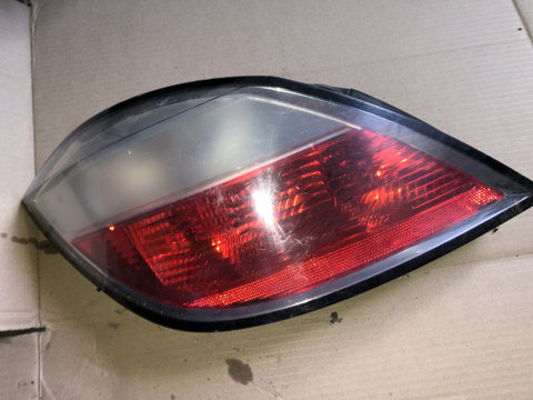 Lampa / Tripla stop stanga pe aripa Opel Astra H [2004 - 2007] Hatchback 1.3 CDTI MT (90 hp)