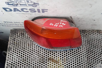 Lampa / Tripla stop stanga pe aripa SEDAN Audi A4 
