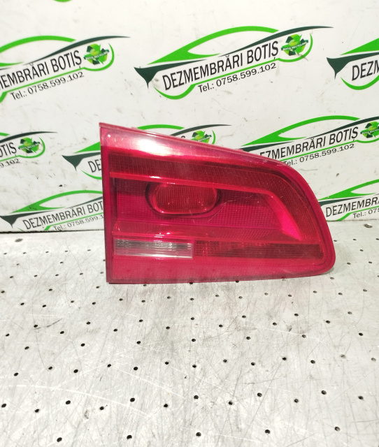 Lampa / Tripla stop stanga pe haion 1T0 945 093 Volkswagen VW Touran [2th facelift] [2010 - 2015] Minivan