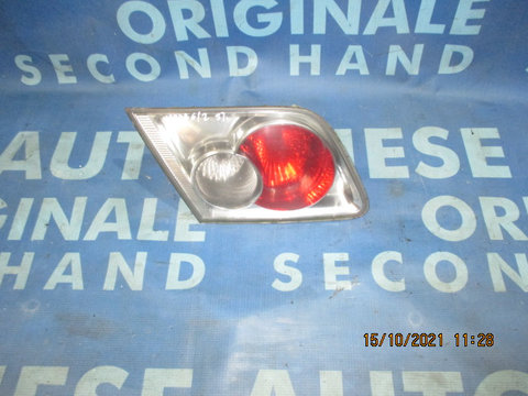 Lampi spate Mazda 6 2004; Sedan