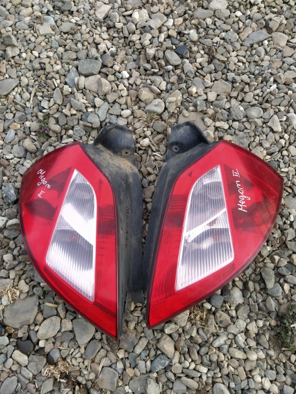 Lampi spate renault megane 2 hb pret 150 bucata