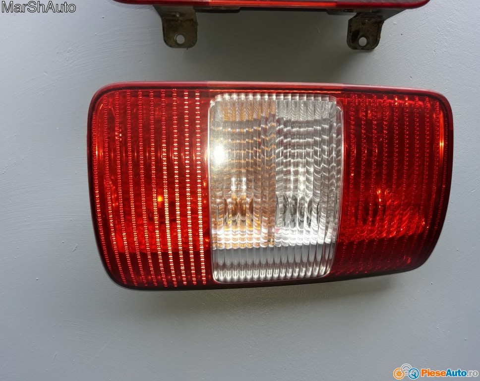 Lampi spate VW Caddy 2.0 SDi