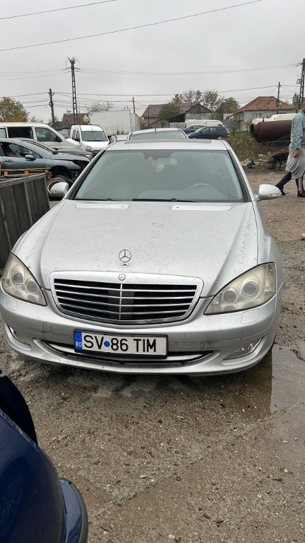 Lumini de zi Mercedes S-Class W221 2010 Limuzina 4.2