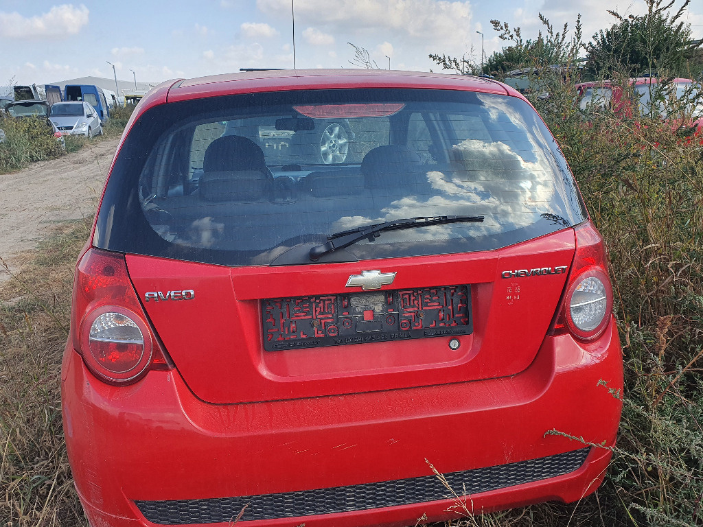 Luneta Chevrolet Aveo 2010, Hatchback