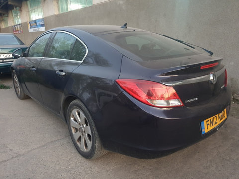 Luneta haion Opel Insignia A hatchback