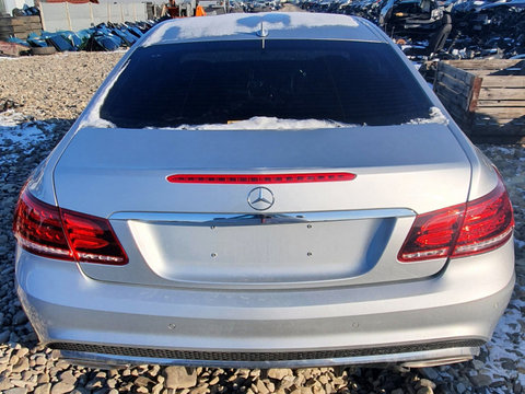 Luneta Mercedes-Benz E-Class W212/S212/C207/A207 [facelift] [2013 - 2017] Coupe E 220 CDI 7G-Tronic (170 hp) FACELIFT SI PACHET AMG