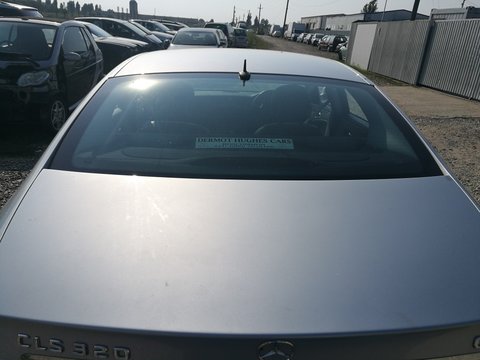 Luneta Mercedes CLS W219 2006 3.0 cdi