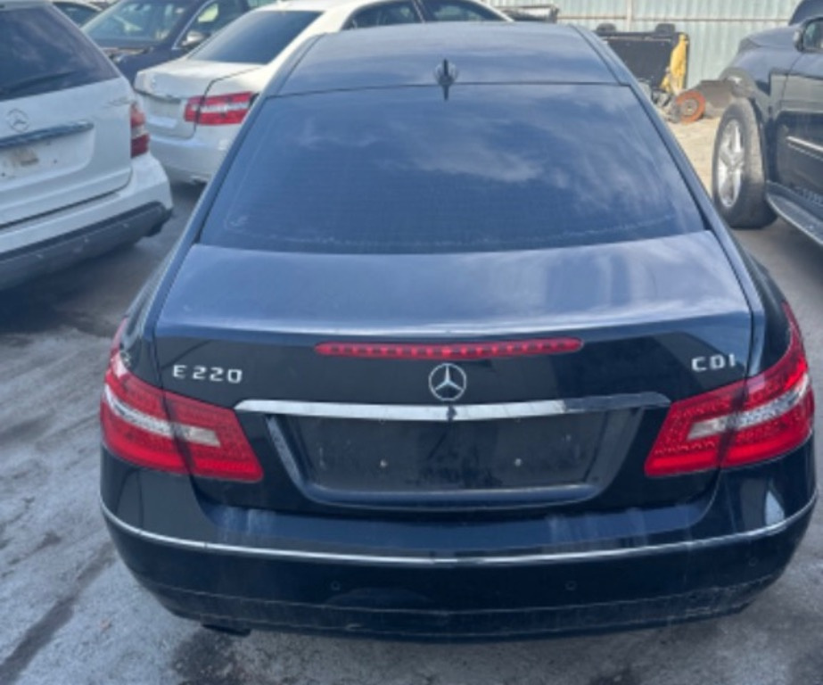 Luneta Mercedes e class coupe w207,c207 luneta ori