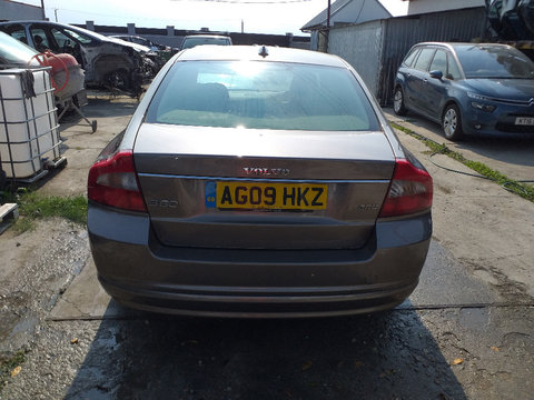 Luneta Volvo S80 , Berlina an 2009