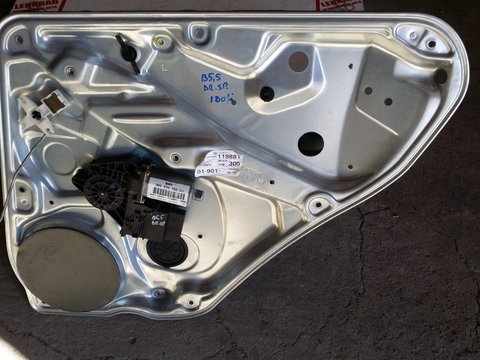 Macara cu motoras dreapta spate vw passat b5.5