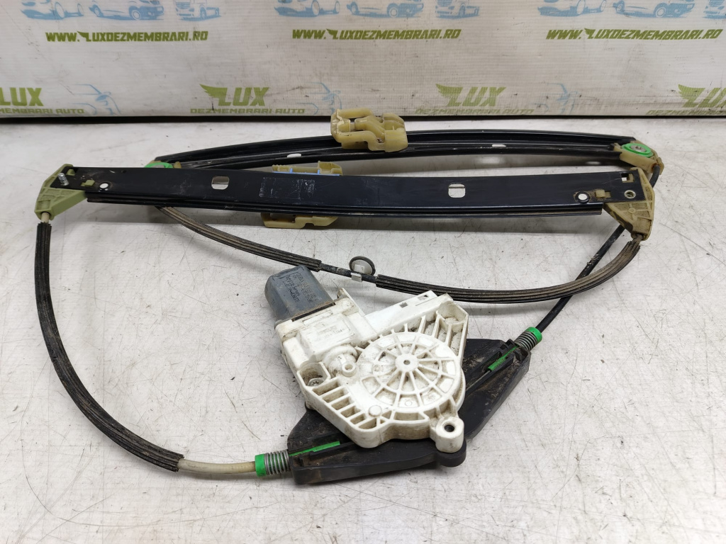 Macara dreapta fata 8k0959802a Skoda Superb 2 [200