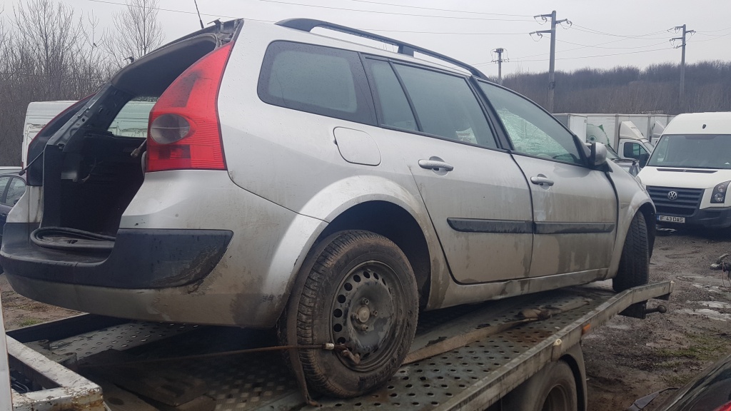 Macara dreapta fata Renault Megane 2 2005