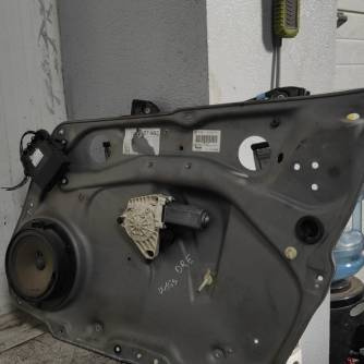 Macara dreapta Mercedes A class W169