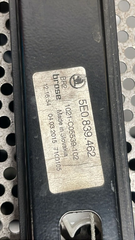 Macara dreapta spate electrică Skoda Oc