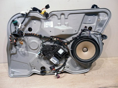 Macara electrica cu panou,motoras, boxa audio Skoda Octavia 2 Facelift, Break 2011 cod 1Z2837656Q, 1T0959701AA