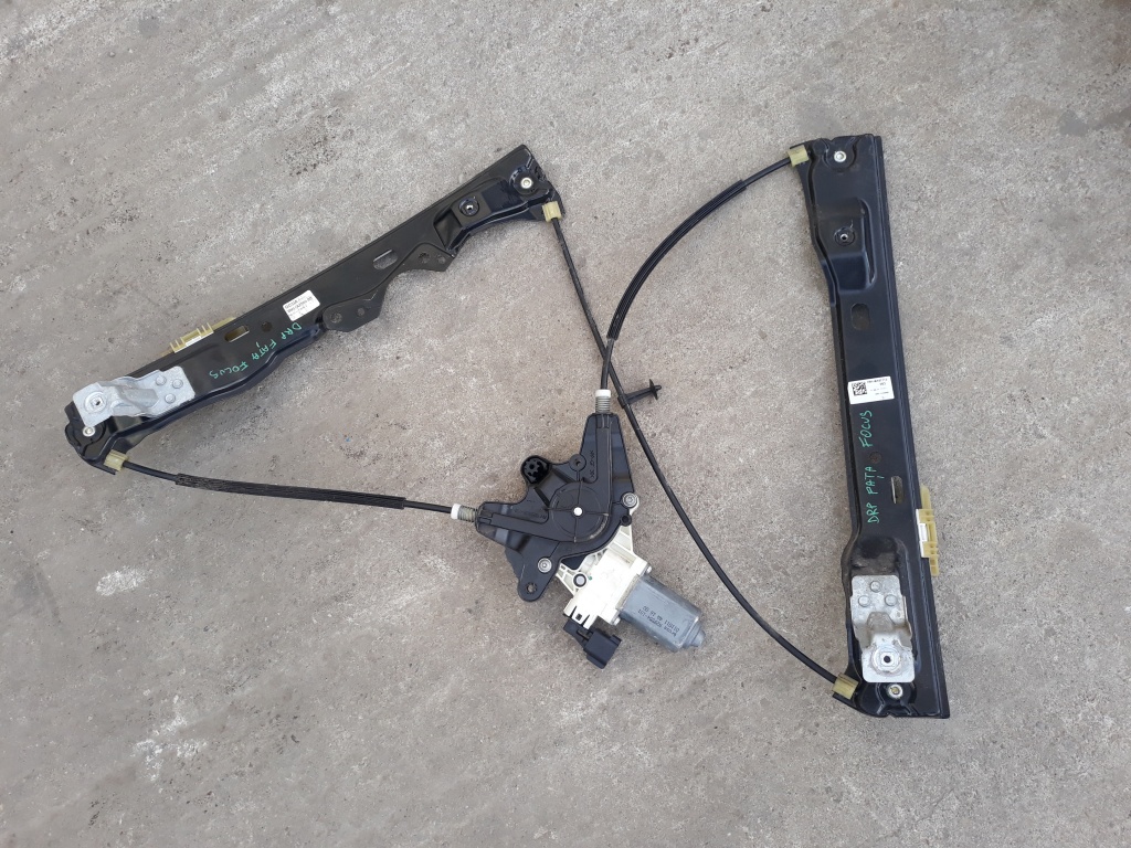 Macara electrica dreapta fata Ford Focus 3 Hatchback an 2011 2012 2013 2014 2015