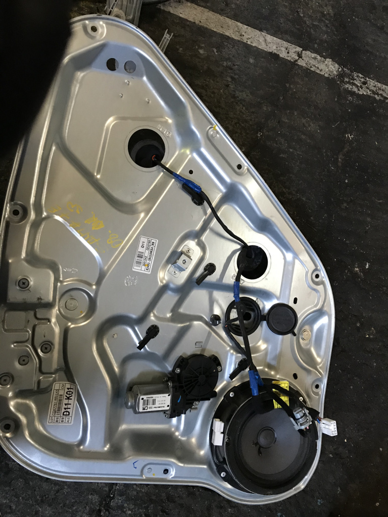 Macara electrica dreapta spate Hyundai Santa Fe 20