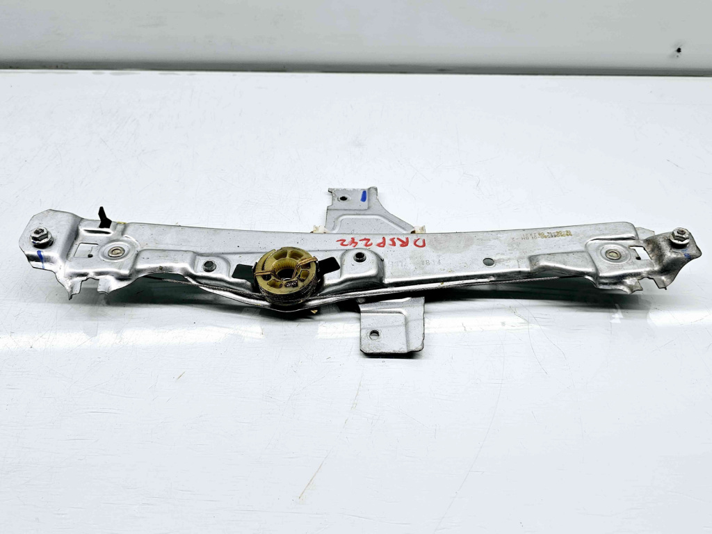 Macara electrica geam dreapta spate Peugeot 2008 [