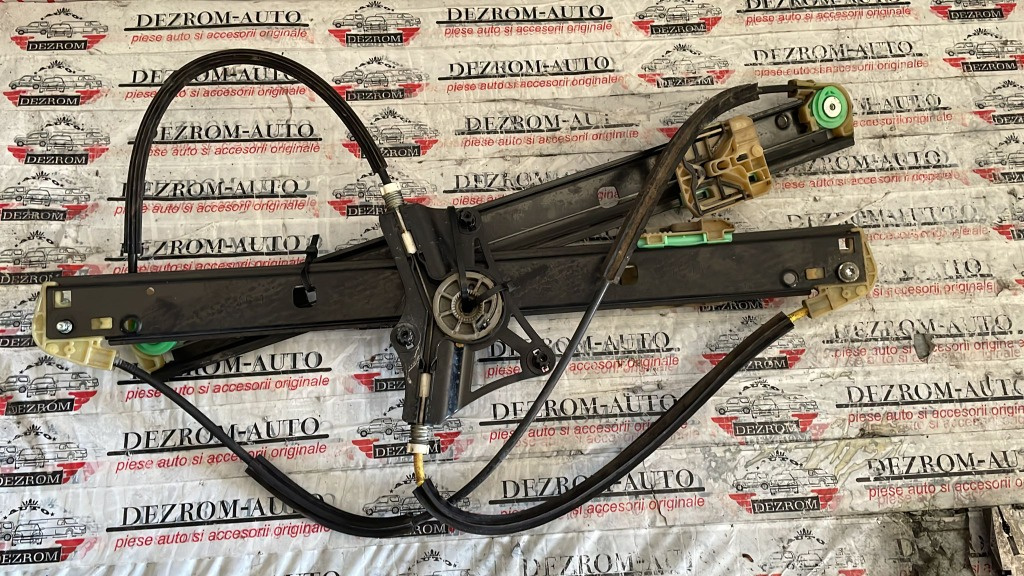 Macara electrica geam dublu dreapta fata