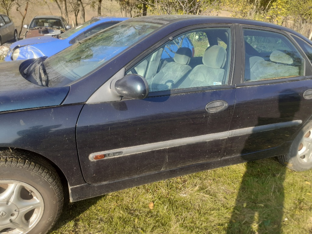 Macara electrica stanga fata Renault Laguna 1 an 2