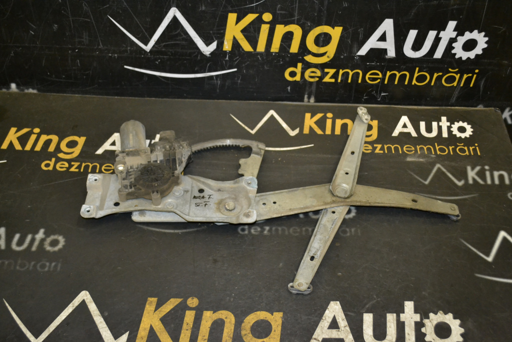 MACARA ELECTRICA USA STANGA FATA OPEL ASTRA F BREAK AN 1997 1.4 B 66KW COD MOTOR X14XE