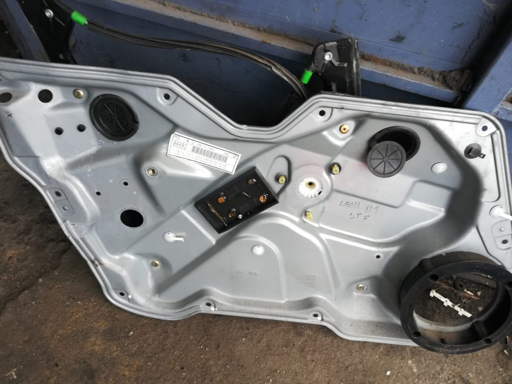 Macara electrica usa stanga fata seat leon 1m an fabricatie 2998 2005