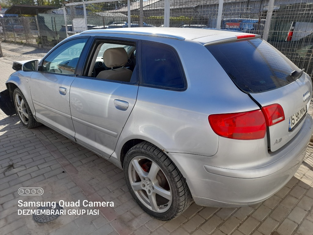 Macara geam dreapta fata Audi A3 8P 2005 hatchback 2.0 benzina