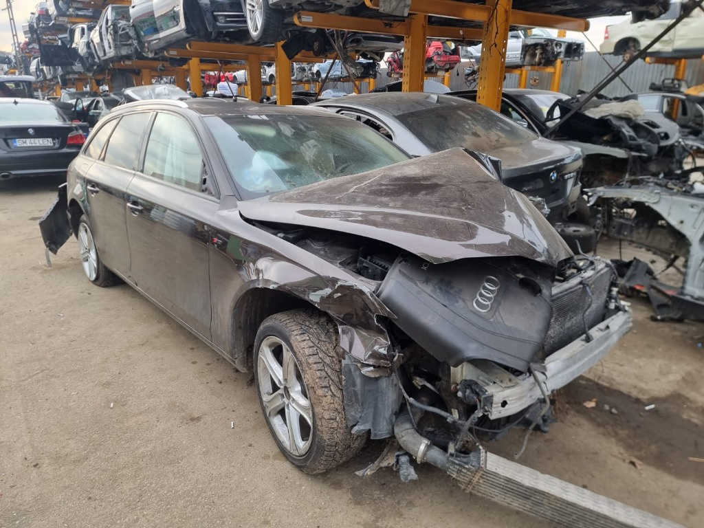 Macara geam dreapta fata Audi A4 B8 2013