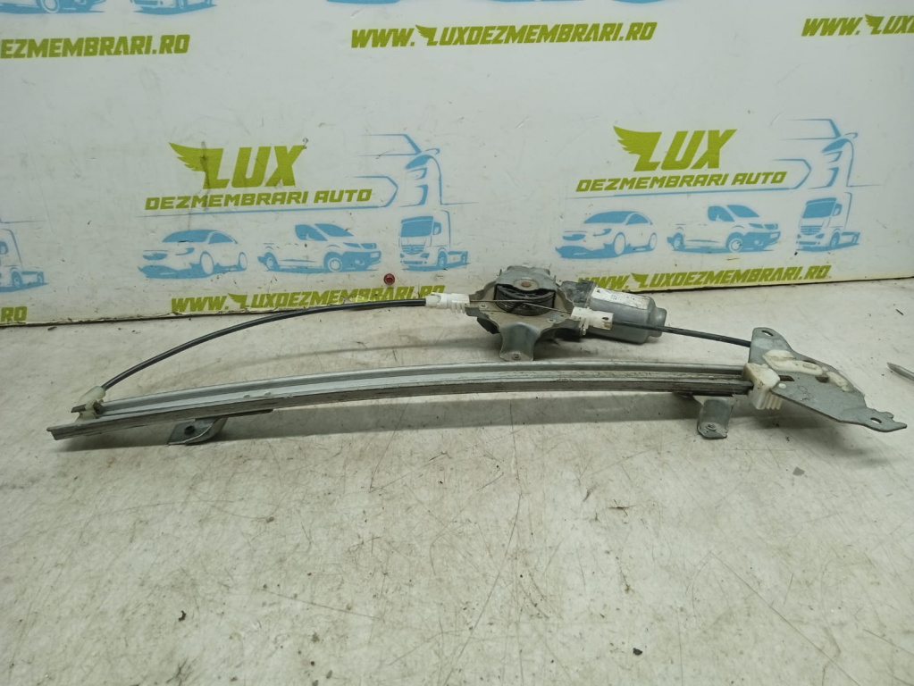 Macara geam dreapta fata fc685 Nissan Almera Tino V10 [2000 - 2006]