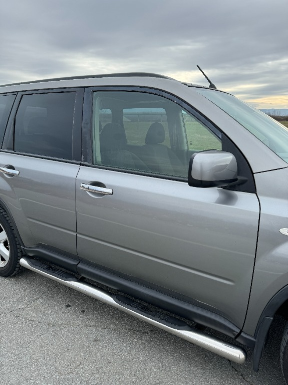 Macara geam dreapta fata Nissan X Trail din 2008