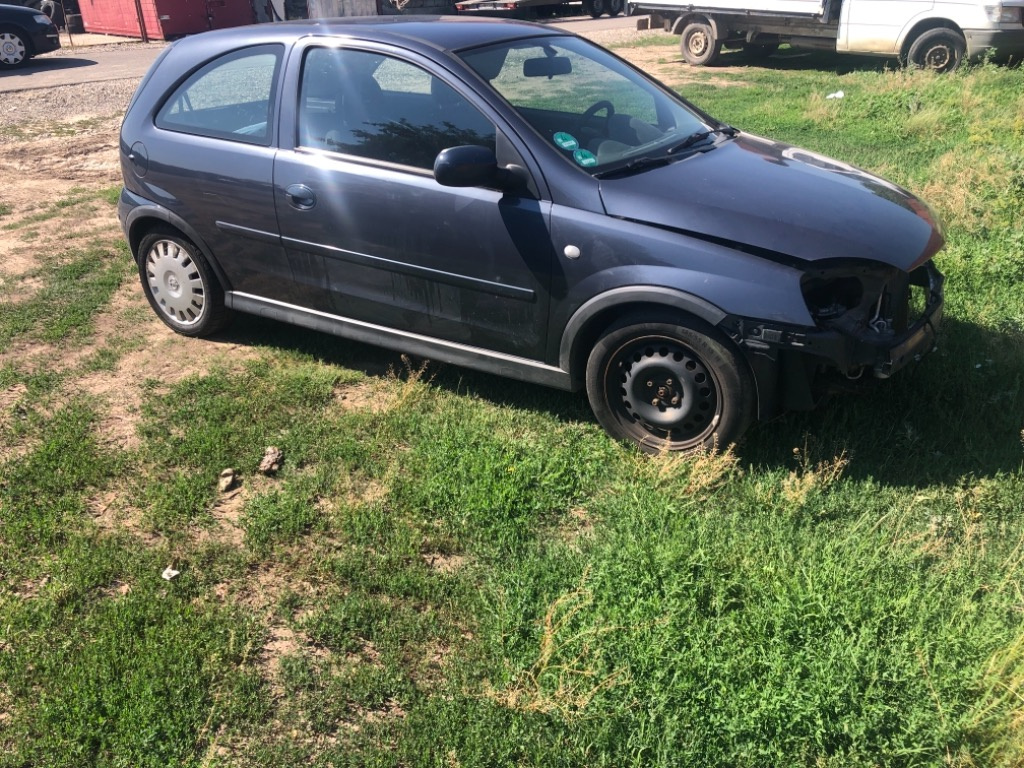 Macara geam dreapta fata Opel Corsa C 20