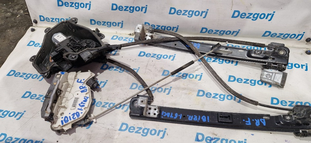 Macara geam dreapta fata Seat Ibiza 5, 1.6 tdi CAY 2011