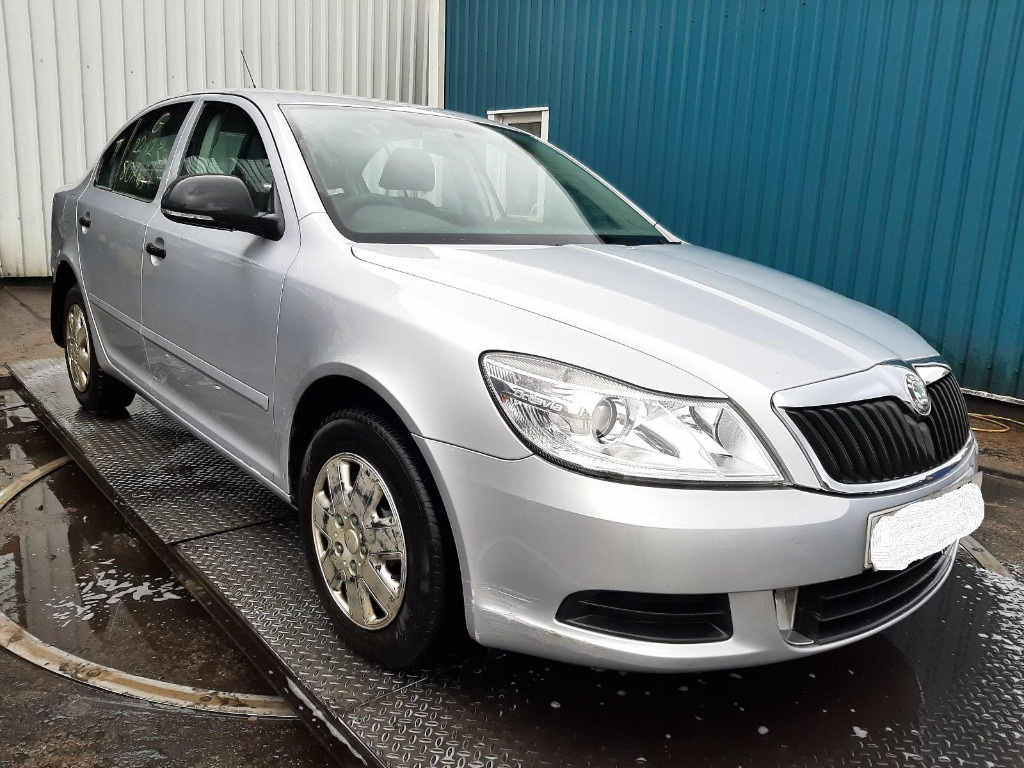 Macara geam dreapta fata Skoda Octavia 2 2009 Berlina 1.4 TSI