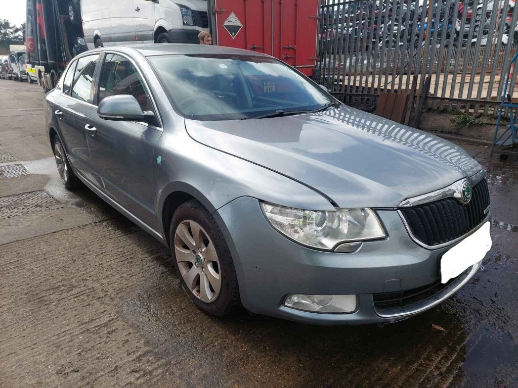 Macara geam dreapta fata Skoda Superb 2 2012 SEDAN 1.6 TDI