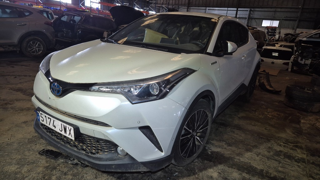 Macara geam dreapta fata Toyota C-HR 2017 SUV 1.8 16V 2ZR HYBRID