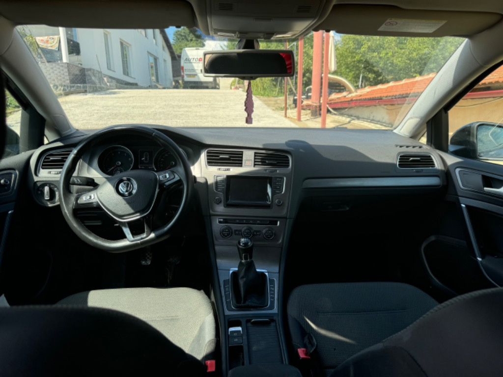 Macara geam dreapta fata Volkswagen Golf