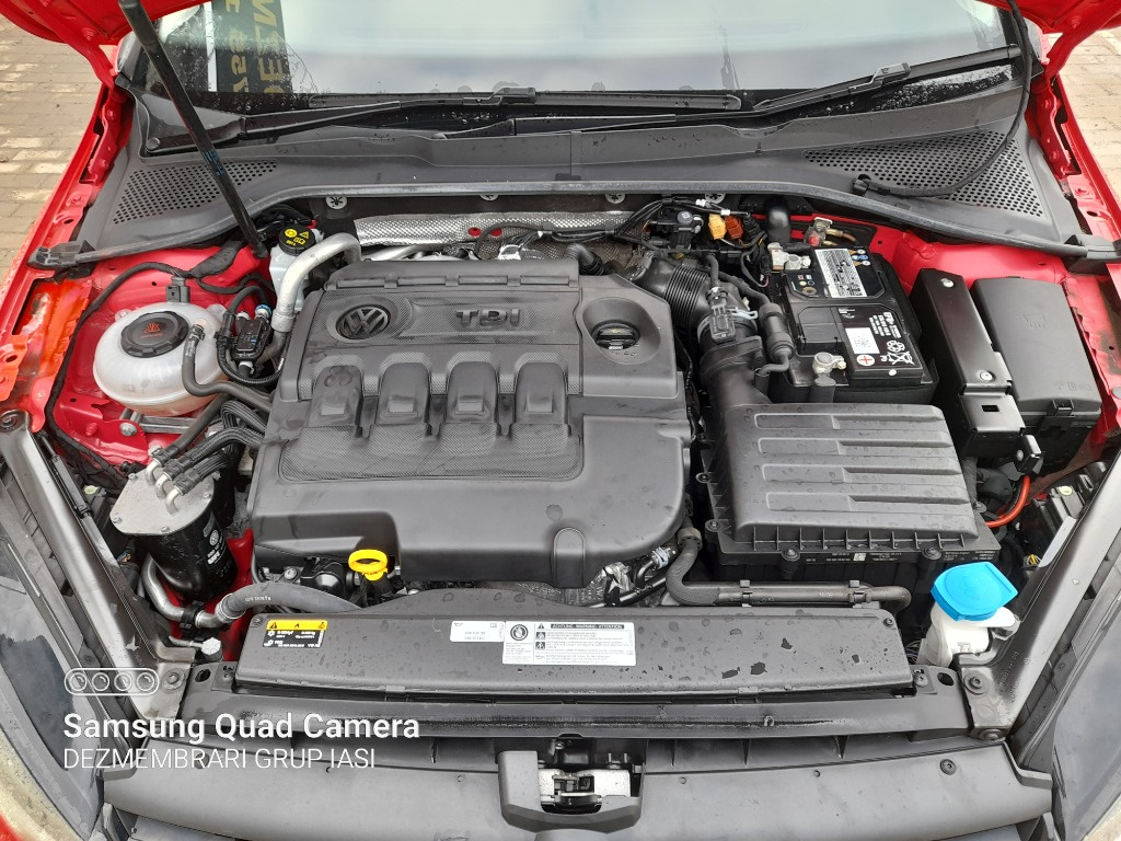 Macara geam dreapta fata Volkswagen Golf