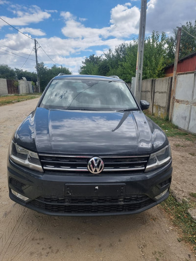 Macara geam dreapta fata Volkswagen Tiguan 5N 2018