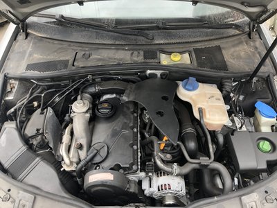 Macara geam dreapta fata VW Passat B5 2003 Break 1