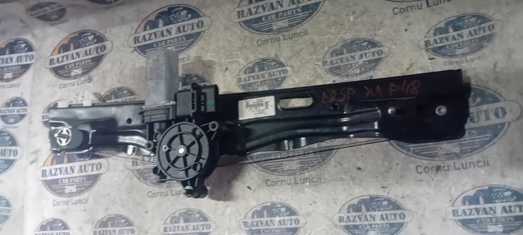Macara geam dreapta spate BMW F48 2016