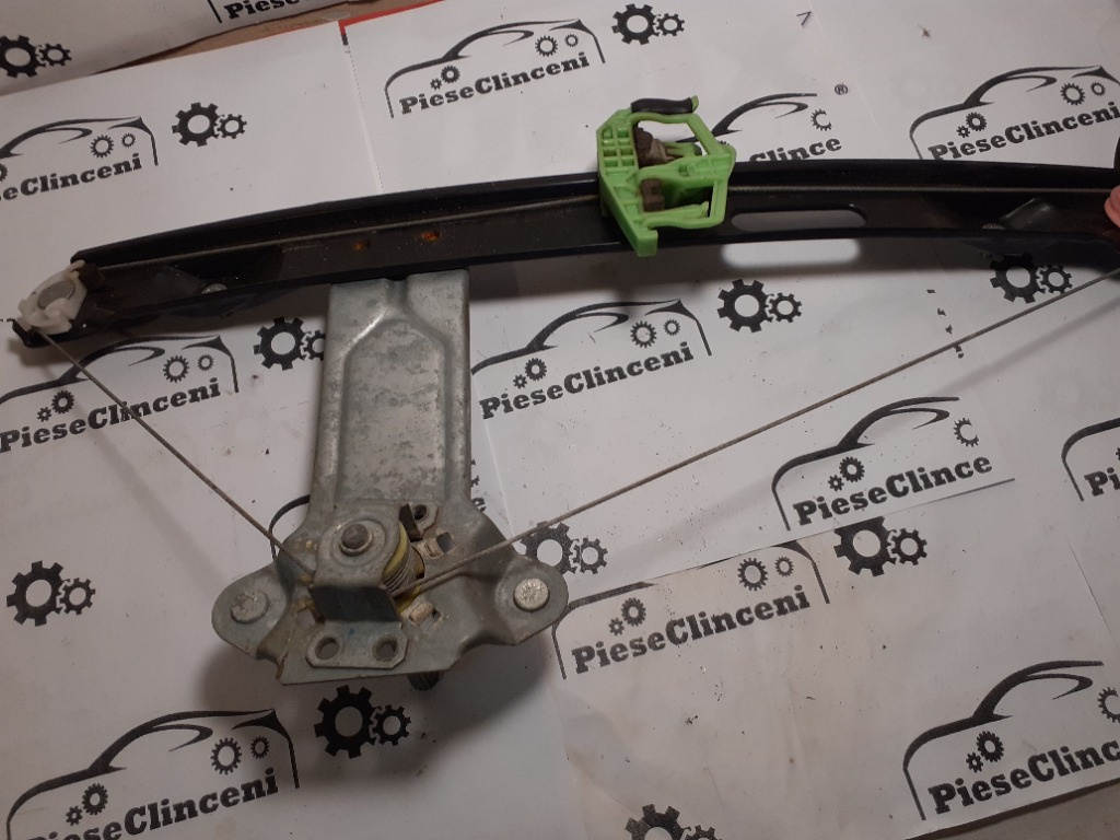 Macara geam dreapta spate BMW Seria 3 E90 7067800