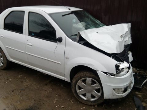 Macara geam dreapta spate Dacia Logan 2011 Berlina 1.6