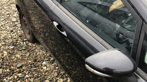Macara geam dreapta spate Ford Fiesta 20