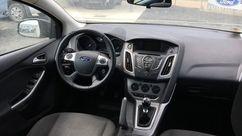 Macara geam dreapta spate Ford Focus 201